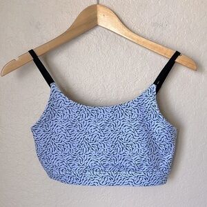 Allfenix light blue and grey printed sports bra